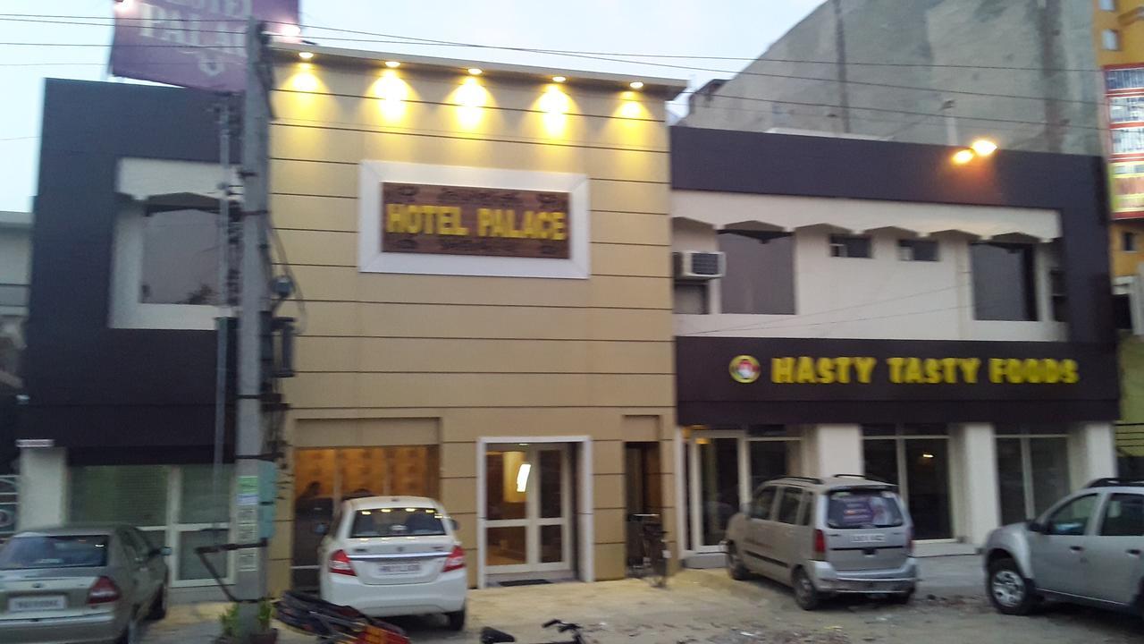 Hotel Palace Hoshiarpur 外观 照片
